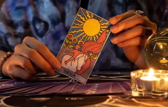Desvende seu destino com Tarot!